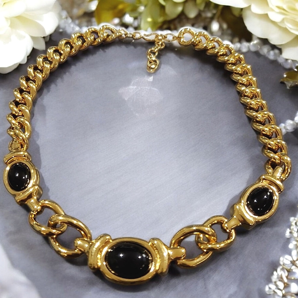 MONET Vintage Chunky Gold Onyx Cabochon Statement Necklace